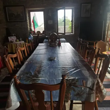 Affordable With Bbq 5 Min Drive From Lusi Frühstückspension