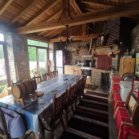 Affordable With Bbq 5 Min Drive From Lusi 3* Varna