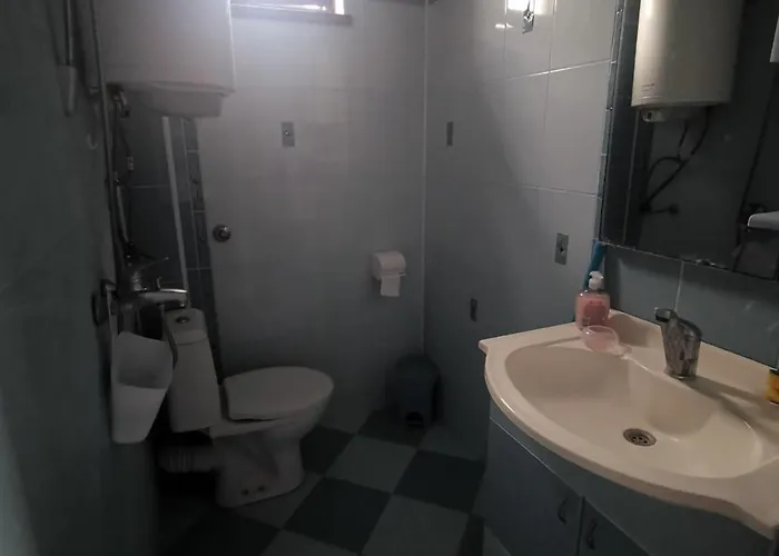 Affordable With Bbq 5 Min Drive From Lusi Panzió 3*