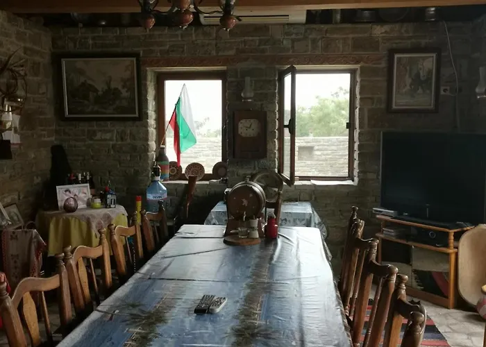 Affordable With Bbq 5 Min Drive From Lusi Panzió Várna