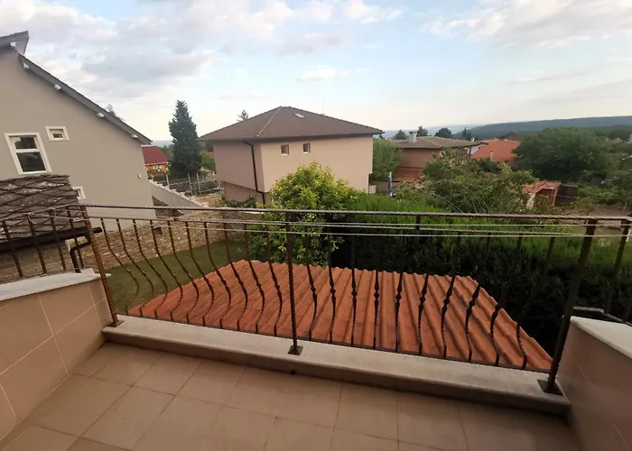 Affordable With Bbq 5 Min Drive From Lusi 3* Várna