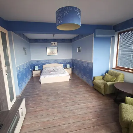 Bed and breakfast Affordable With Bbq 5 Min Drive From Lucy Varna