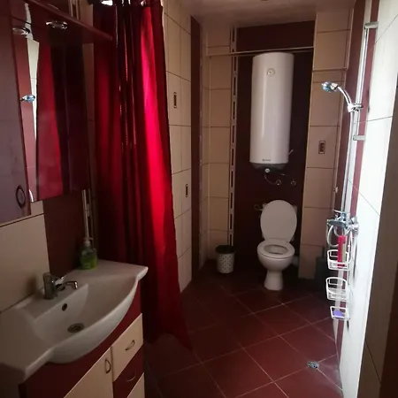 Affordable With Bbq 5 Min Drive From Lusi 3*