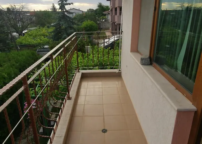 住宿加早餐酒店 Affordable With Bbq 5 Min Drive From Lusi 3*