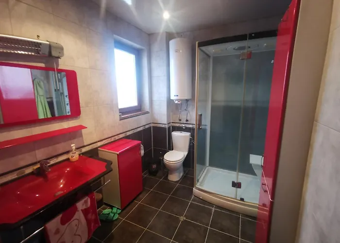 Affordable With Bbq 5 Min Drive From Lusi 住宿加早餐酒店